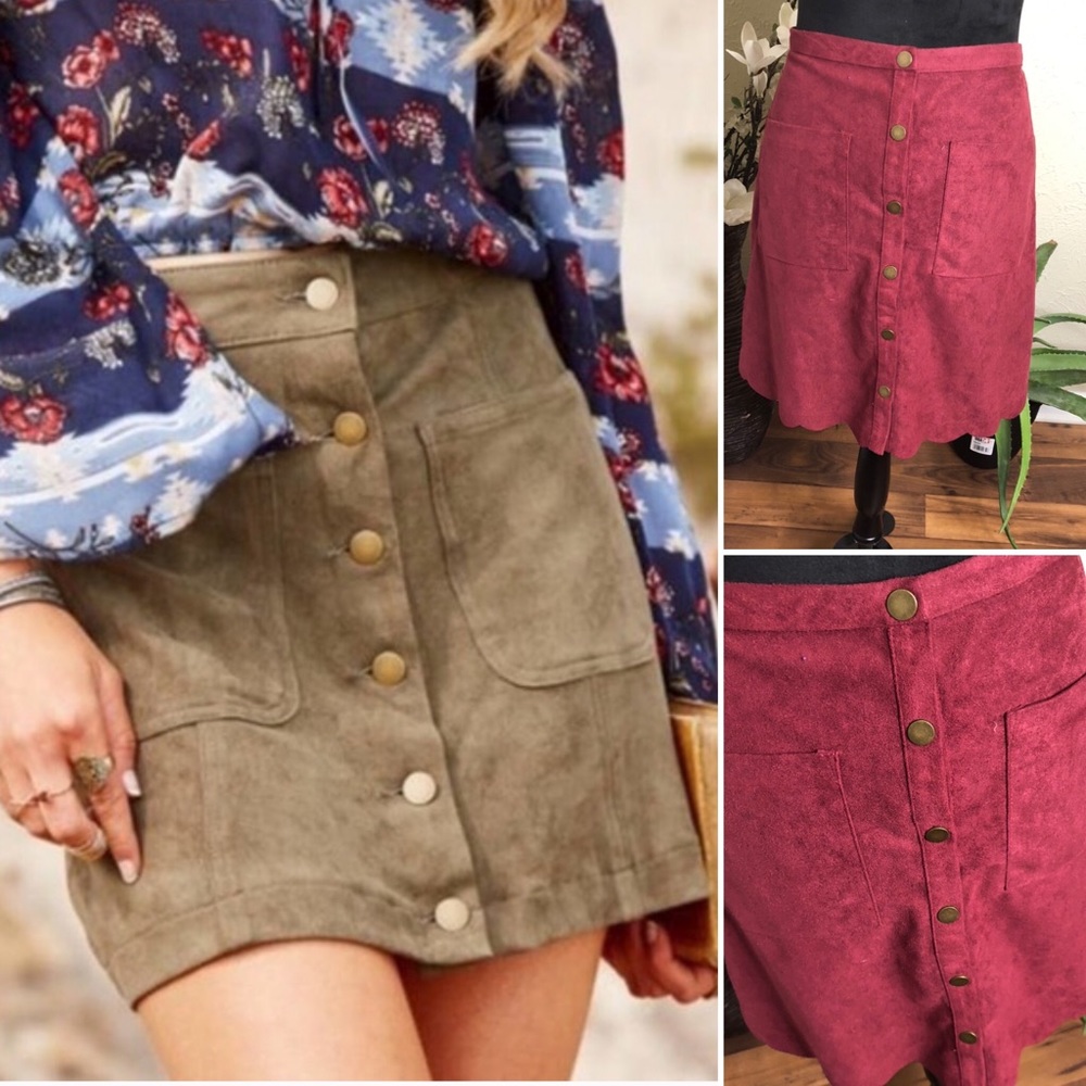 Sugar+Lips Suede Burgundy Button Mini Skirt w/PKTS